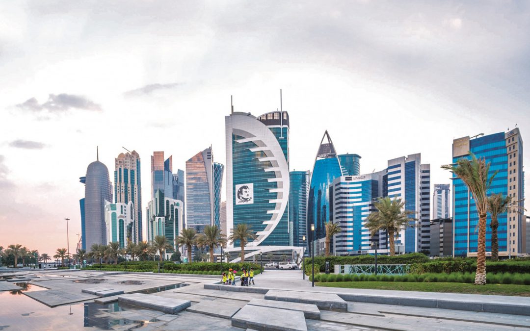 العمل في قطر وكيفية الحصول على فرصة عمل 2022